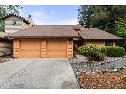 1730 Arch Ln, Brookings, OR, 97415-8100 | Card Image