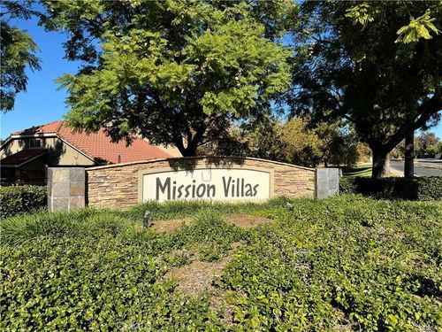 80-200 E Alessandro Blvd, Riverside, CA, 92508-6176 | Card Image
