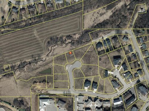 116 Jamie Jo Cir, Mount Horeb, WI, 53572-9400 | Card Image