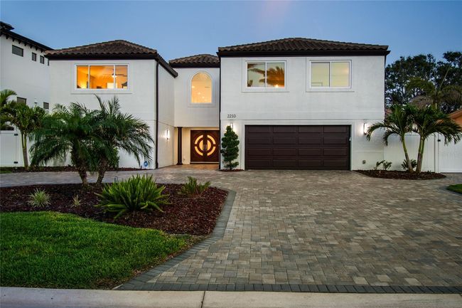 Street view of home | Image 22