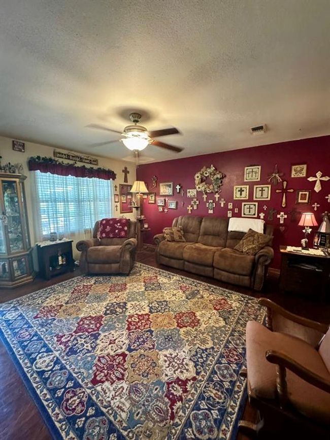 447 Fm 2540 N, House other with 3 bedrooms, 1 bathrooms and 1 parking in Van Vleck TX | Image 11
