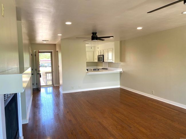 1808 W Main St, Home with 2 bedrooms, 2 bathrooms and null parking in Heber Springs AR | Image 9