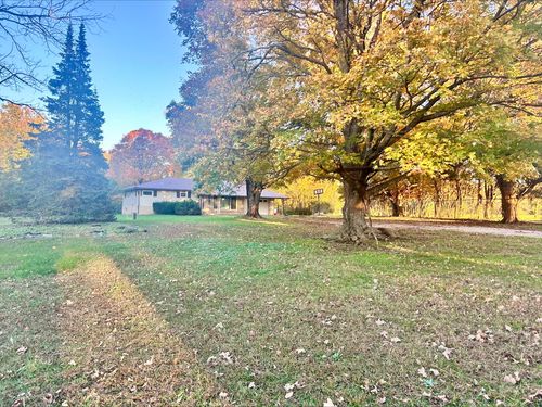 14375 Zebra Dr, Stark City, MO, 64866-8152 | Card Image