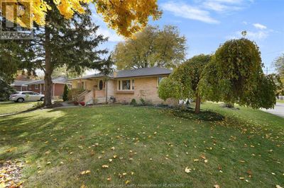 3505 Maisonneuve Ave, House other with 4 bedrooms, 2 bathrooms and null parking in Windsor ON | Image 3