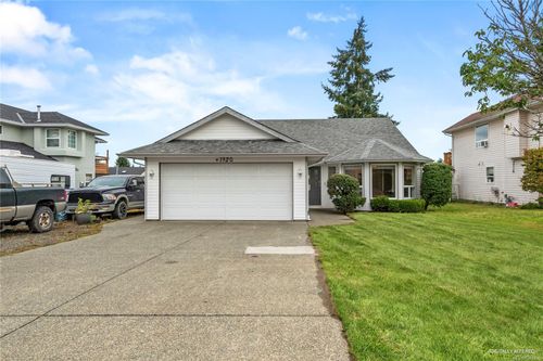 1920 Cheviot Rd, Campbell River, BC, V9H1R4 | Card Image