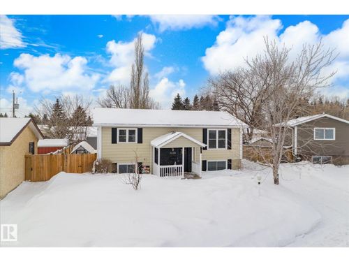 5230 46 St, Sturgeon County, AB, T0A0K0 | Card Image