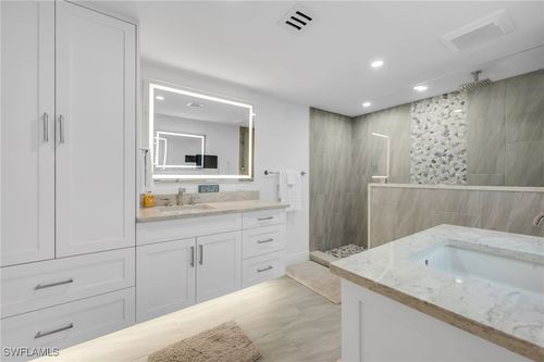 303-6075 Pelican Bay Blvd, NAPLES, FL, 34108-8170 | Card Image