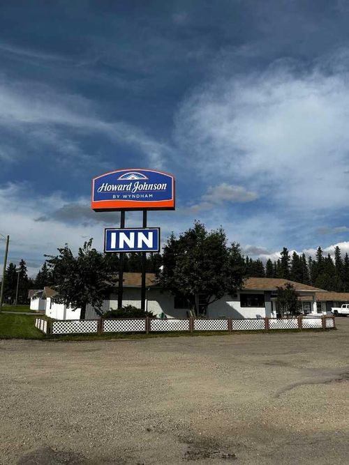 {{alt}} | Card Image