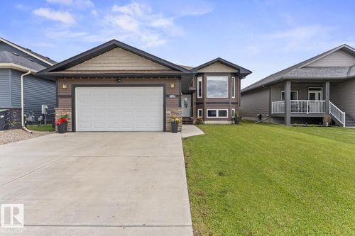 4924 57 Ave, Cold Lake, AB, T9M0E7 | Card Image