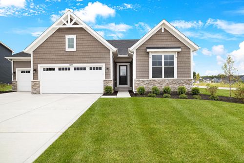 3857 Lookout Rd, Valparaiso, IN, 46385-1053 | Card Image