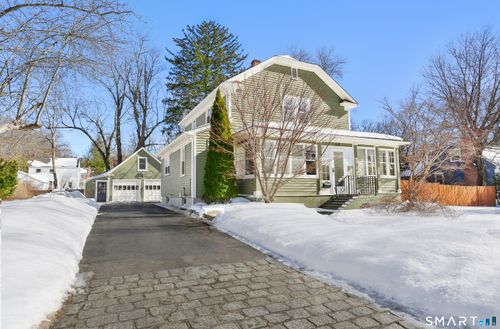 168 Bennett St, Fairfield, CT, 06825-1305 | Card Image