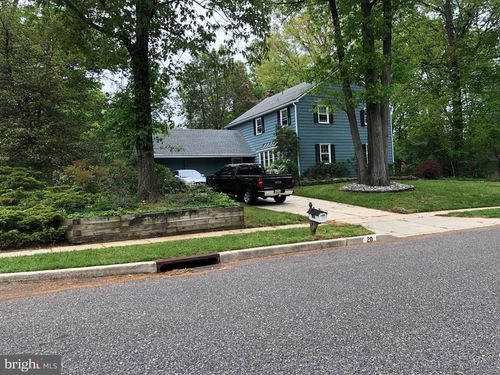 20 Oakley Ct, CHERRY HILL, NJ, 08003-2225 | Card Image
