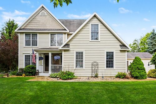 4097 Lavender Cir, Galesburg, MI, 49053-8704 | Card Image