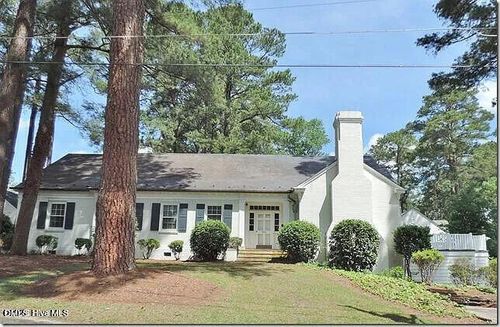 400 Clyde Ave Nw, Wilson, NC, 27893-2332 | Card Image