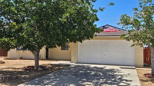 10409 Redwood Blvd, California City, CA, 93505-3768 | Card Image