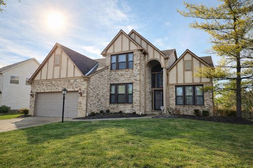 3045 Bohlen Dr, Hilliard, OH, 43026-8502 | Card Image