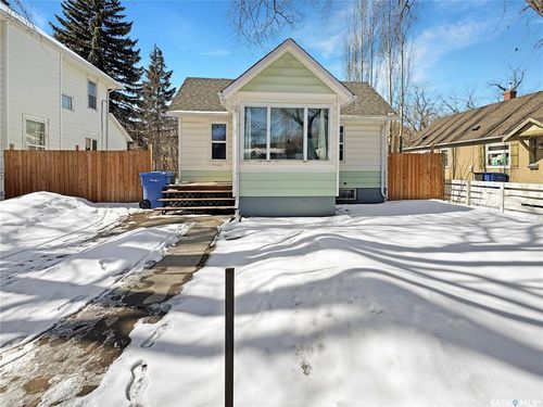 1441 103rd St, North Battleford, SK, S9A1L2 | Card Image