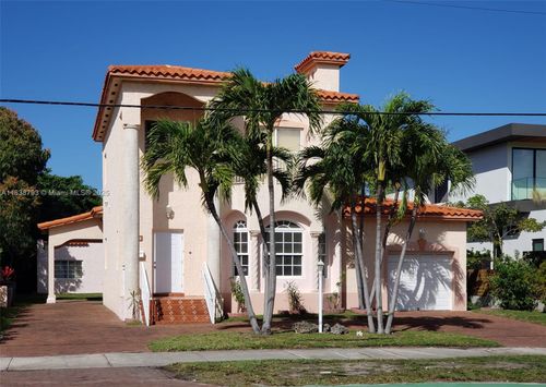 3124 Prairie Ave, Miami Beach, FL, 33140-3427 | Card Image