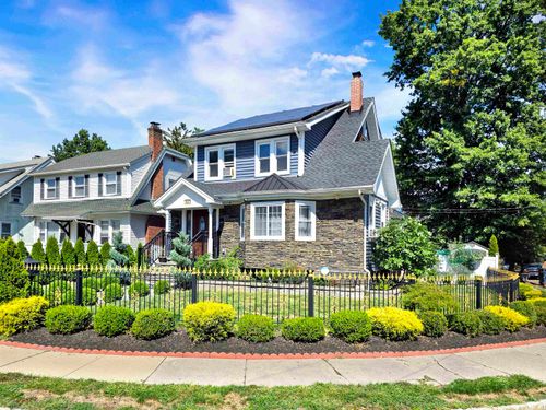 64 Van Houten Pl, Belleville, NJ, 07109-2543 | Card Image