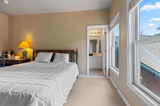 352 Elk Crossing Ln, House other with 5 bedrooms, 6 bathrooms and 3 parking in Keystone CO | Image 27