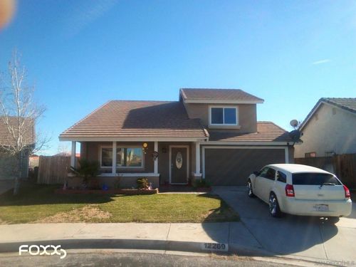 12269 Stonegate Cir, Victorville, CA, 92392-9098 | Card Image