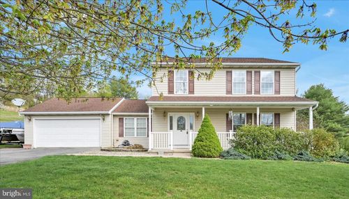 1865 and 1864 Buckaroo Drive, AUBURN, PA, 17922 | Card Image