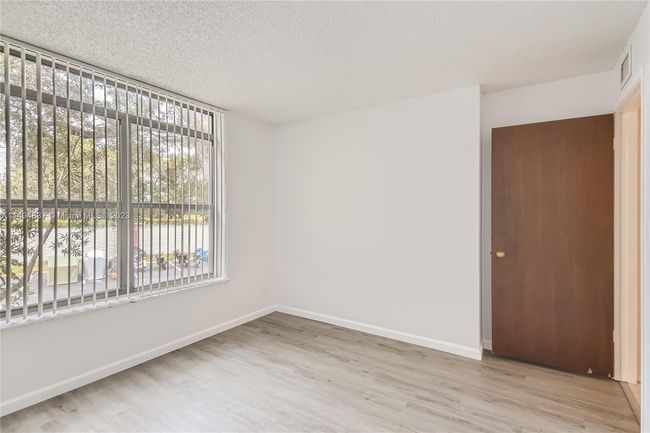 APT-2L - 3760 Inverrary Dr, Condo with 2 bedrooms, 2 bathrooms and null parking in LAUDERHILL FL | Image 14