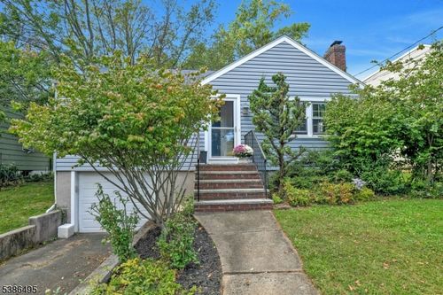 15 La Grande Ave, Fanwood, NJ, 07023-1550 | Card Image