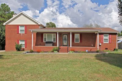 202 Applewood Dr, House other with 3 bedrooms, 3 bathrooms and 2 parking in White House TN | Image 1