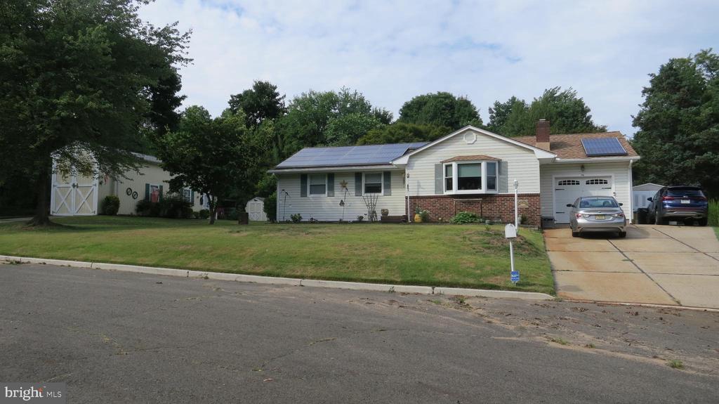 Sunset Ave, Trenton, NJ 08610