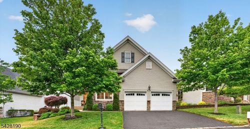 4 Mayflower Ct, SOMERSET, NJ, 08873-7423 | Card Image