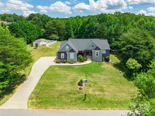 3400 Elaine Ave, Lincolnton, NC, 28092-7631 | Card Image