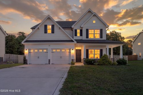 129 Evergreen Forest Dr, Sneads Ferry, NC, 28460-2401 | Card Image