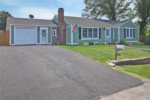 32 Harrington Dr, Johnston, RI, 02919-6404 | Card Image