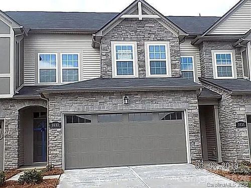 5633 Garrow Glen Rd, Charlotte, NC, 28278-6984 | Card Image