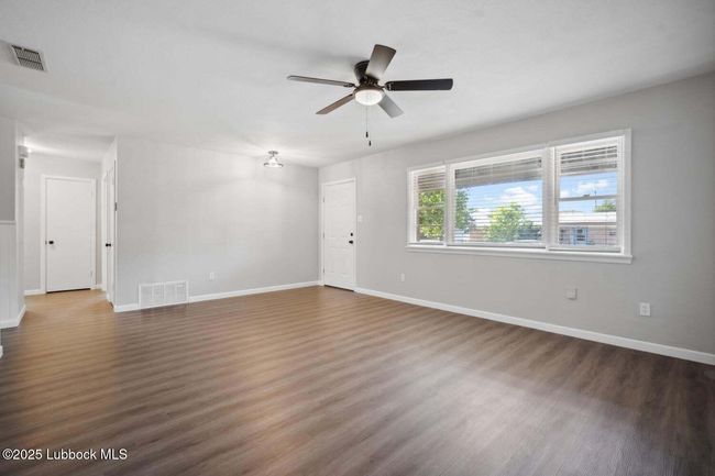 2004 45 Th St, House other with 3 bedrooms, 1 bathrooms and null parking in Lubbock TX | Image 4