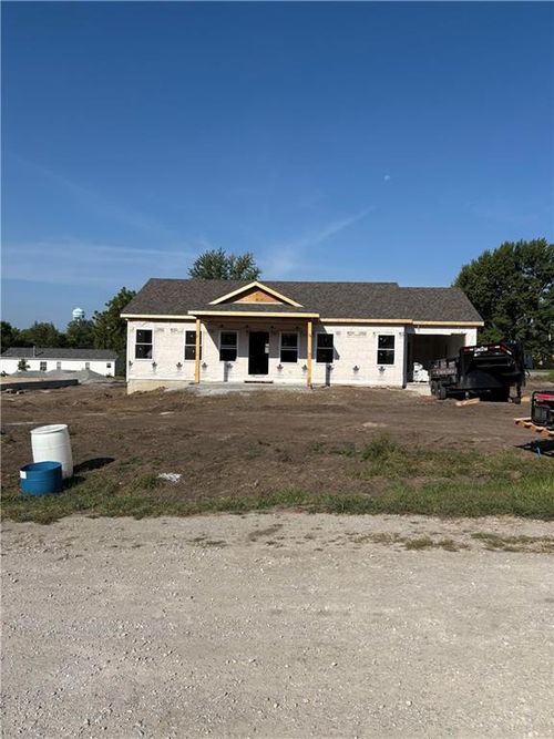 275 Myrtle St, Kidder, MO, 64649-8111 | Card Image