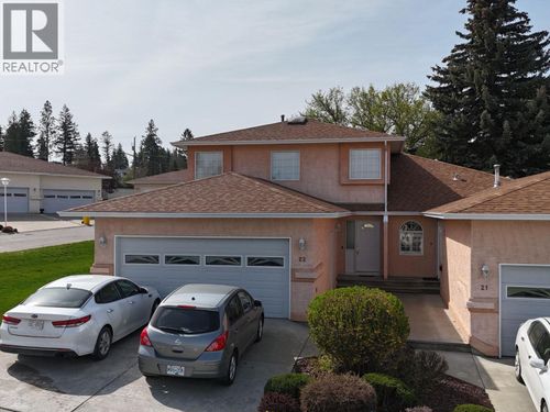 22-617 27th Ave S, Cranbrook, BC, V1C6L1 | Card Image