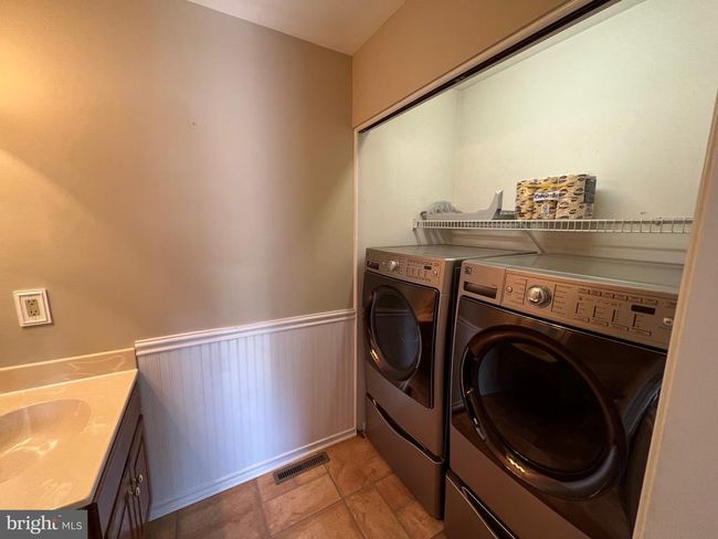 642 Meadow Hill Dr, House other with 3 bedrooms, 3 bathrooms and null parking in Narvon PA | Image 14