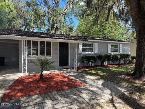 371 Aries Dr, Orange Park, FL, 32073-3208 | Card Image