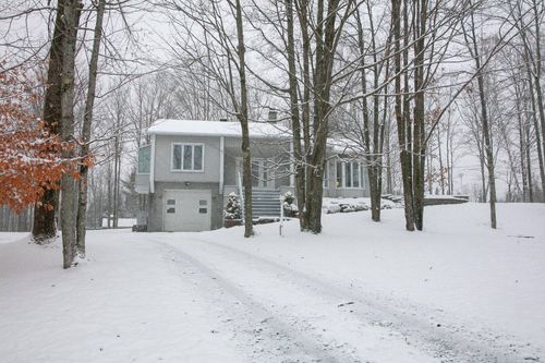 1422 Ch St-Roch N, Sherbrooke, QC, J1N0H2 | Card Image