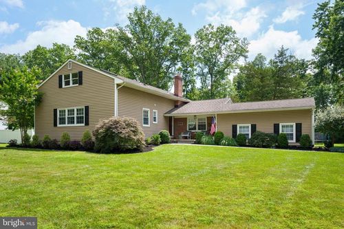 11 Taylor Rd, PRINCETON, NJ, 08540-9524 | Card Image