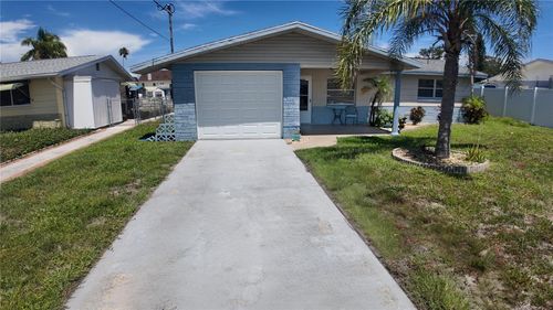 13700 Allyn Dr, Hudson, FL, 34667-1506 | Card Image