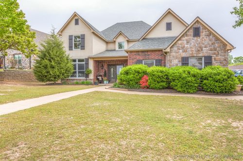 461 Cross Timbers Blvd, Sapulpa, OK, 74066-8243 | Card Image