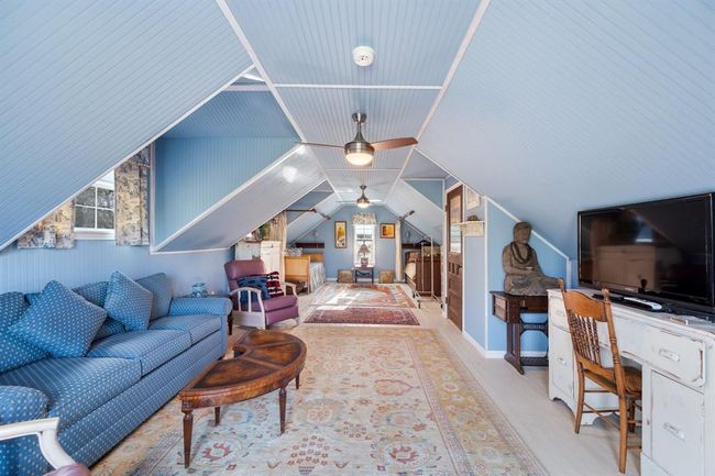1585 Round Top Rd, Home with 6 bedrooms, 7 bathrooms and null parking in Round Top TX | Image 16