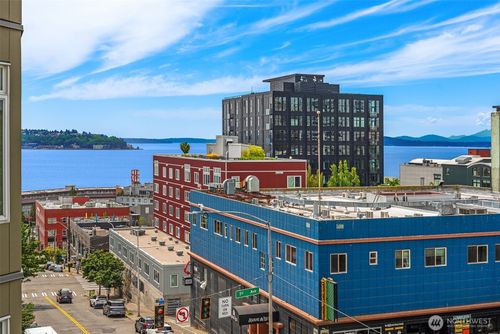 507-2414 1st Ave, Seattle, WA, 98121-1306 | Card Image