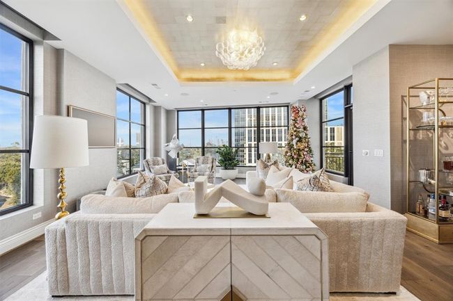 1003 - 2360 Rice Blvd, Condo with 2 bedrooms, 3 bathrooms and 3 parking in Houston TX | Image 10