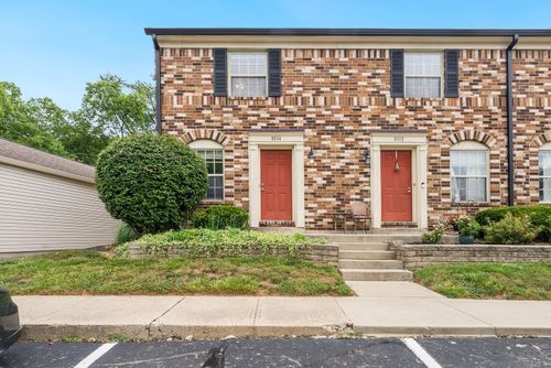 2594 Scioto View Ln, Columbus, OH, 43221-3681 | Card Image