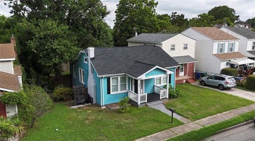 203 Blair Ave, Newport News, VA, 23607-6026 | Card Image