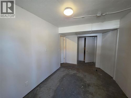 103-1324 Carmi Ave, Penticton, BC, V2A3H2 | Card Image